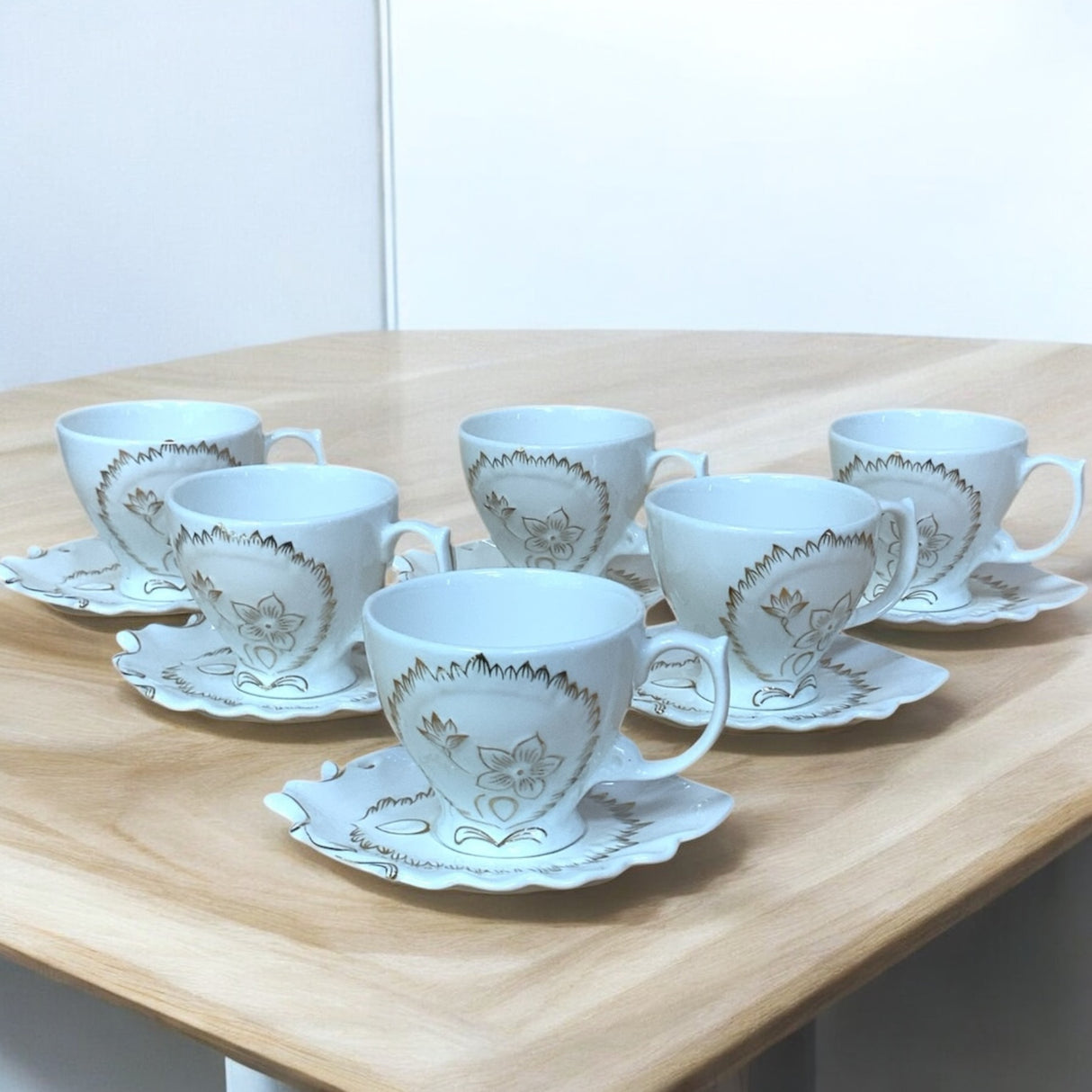 12-Piece Tea Set with Floral Charm – Perfect for Tea-Time Gatherings