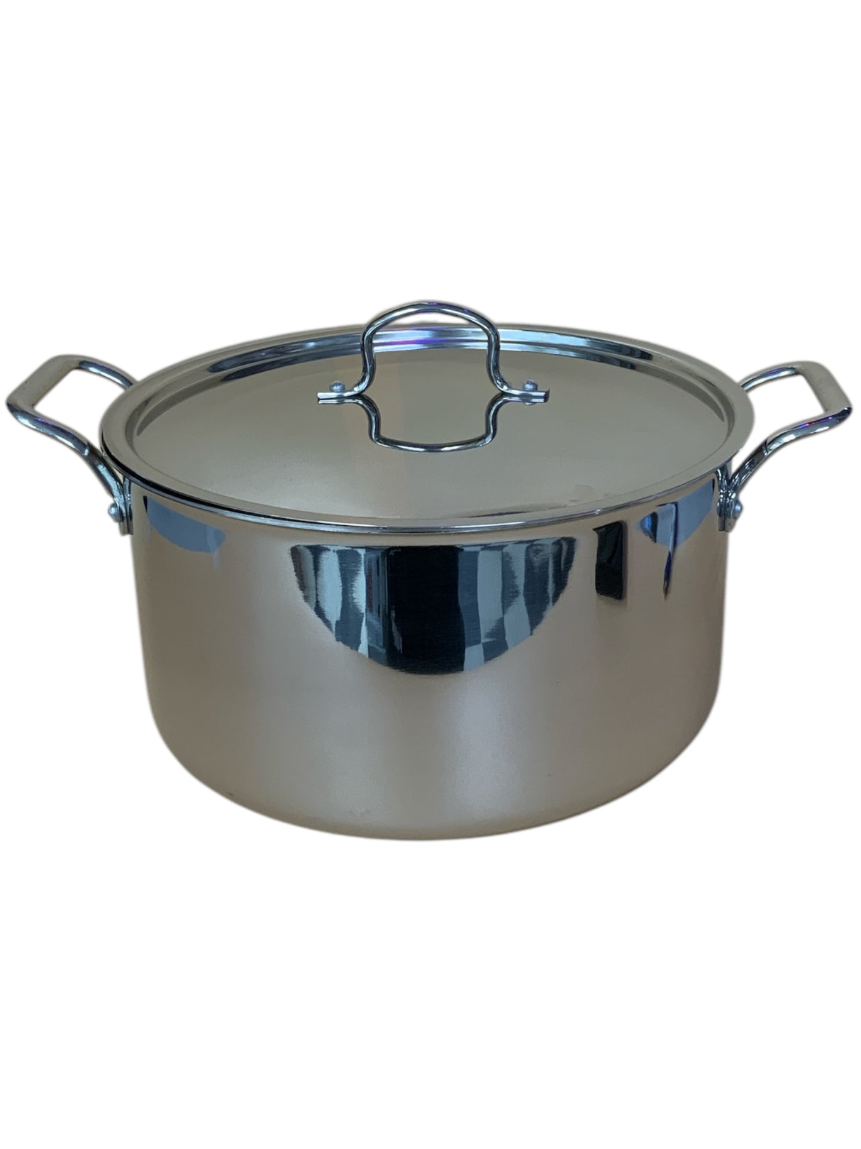 The Versatile Cooking Pot for Everyday Meals