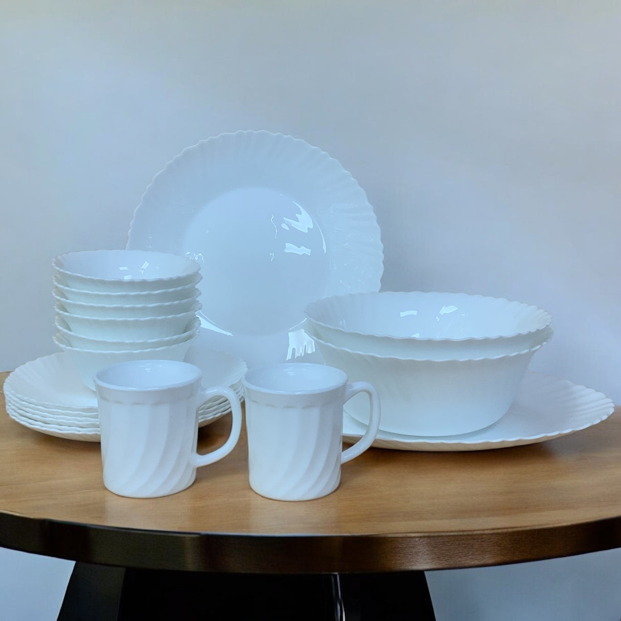 The Complete Dinner Set for a Sophisticated Table