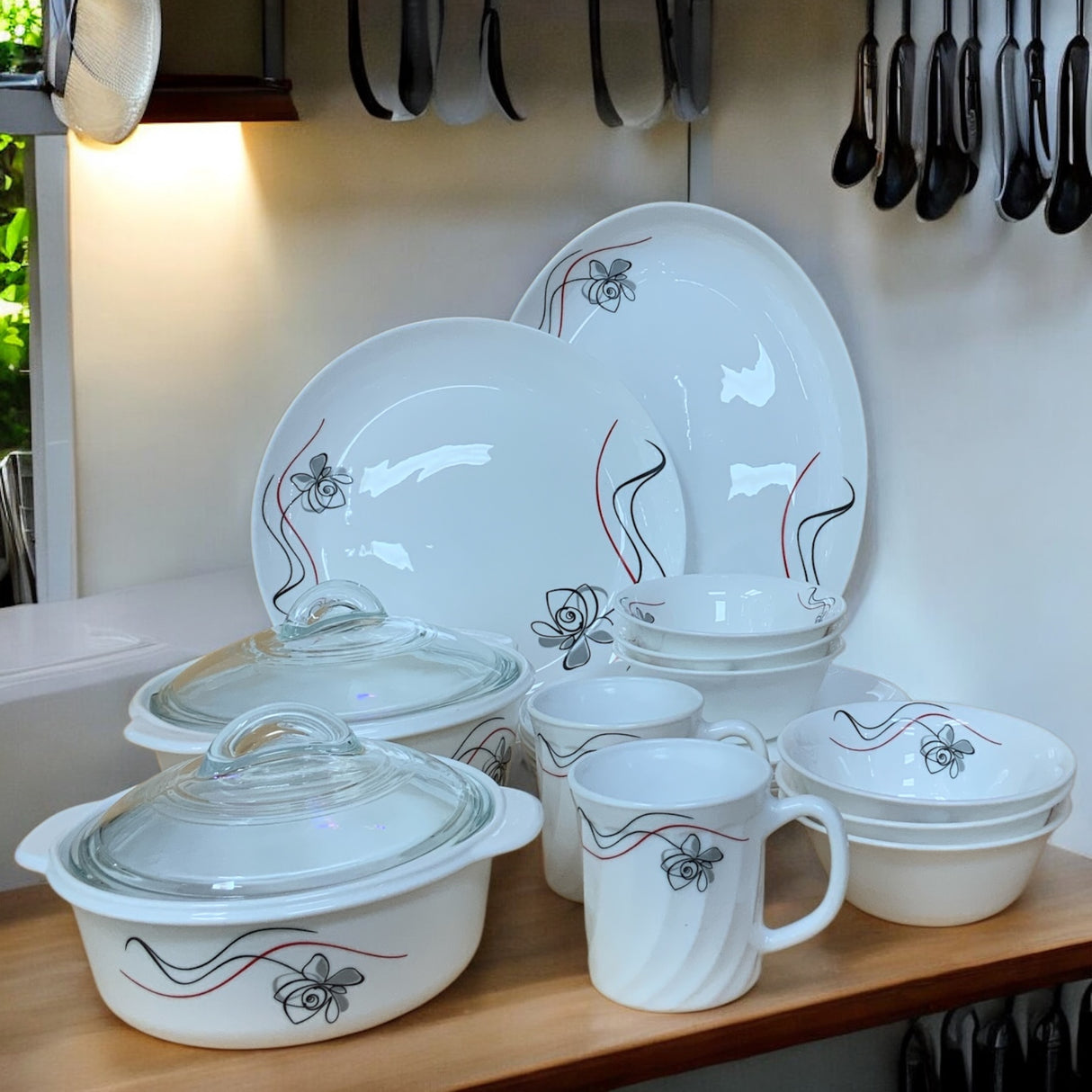 Classic Floral 27-Piece Dinnerware Set β For Everyday Dining