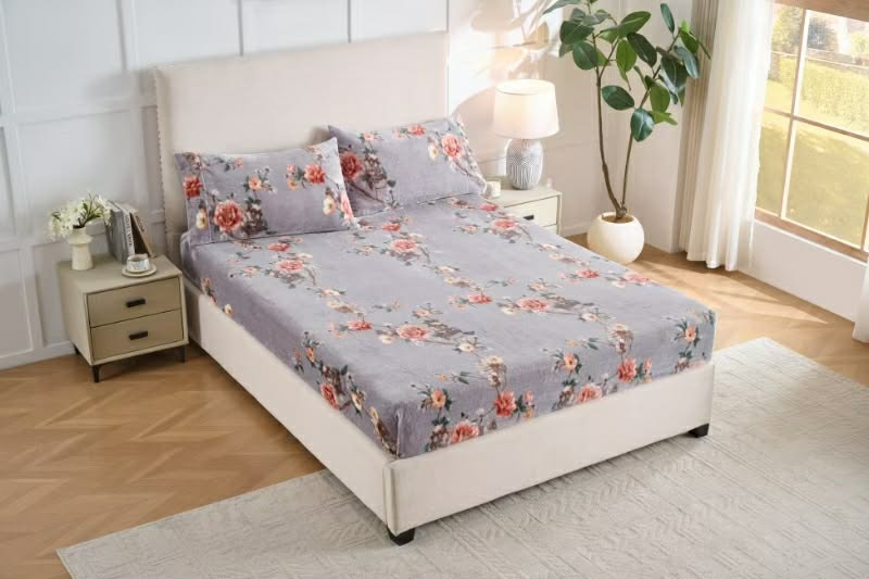 Luxury Floral Fleece Flannel Bedsheet Set – Ultra-Soft Warm Bedding with Deep Pocket Fit (King/Queen/Twin)