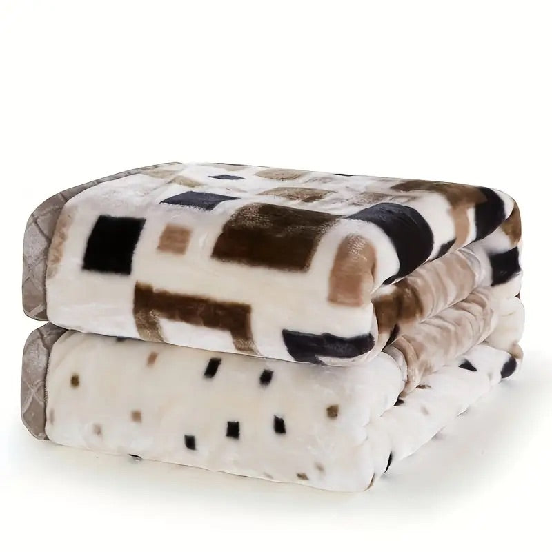 Luxury Mink Velvet Blanket with Geometric Design – Ultra Soft Winter Blanket for Queen Size Bed