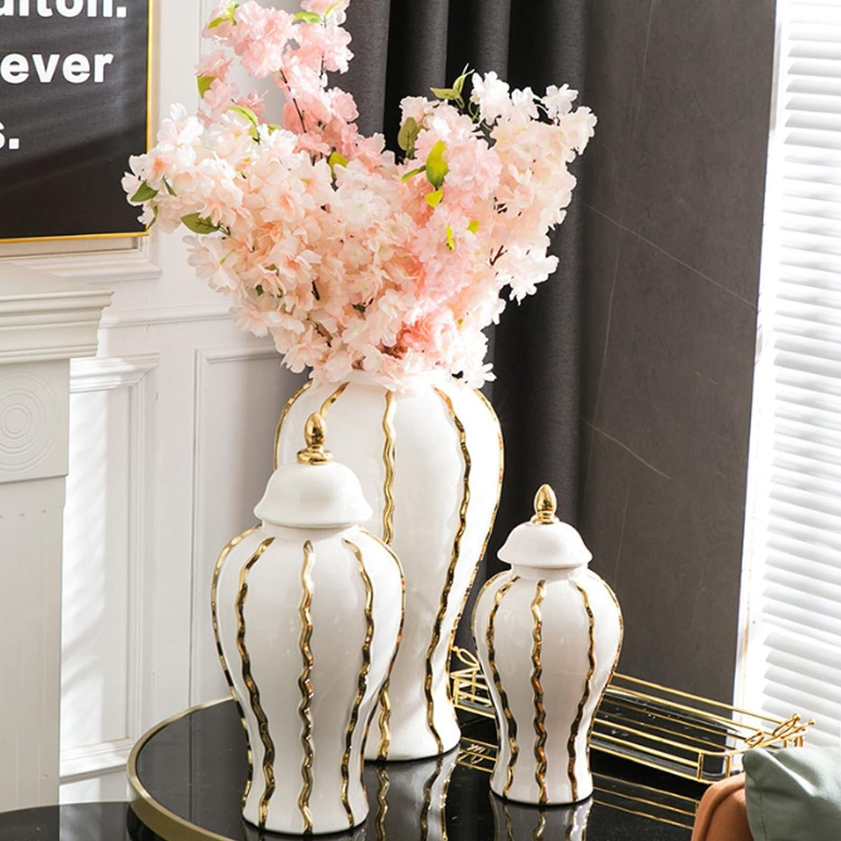 Decorative Vase with Gold Stripes & Lid – Classic Ceramic Tabletop, 3 Sizes
