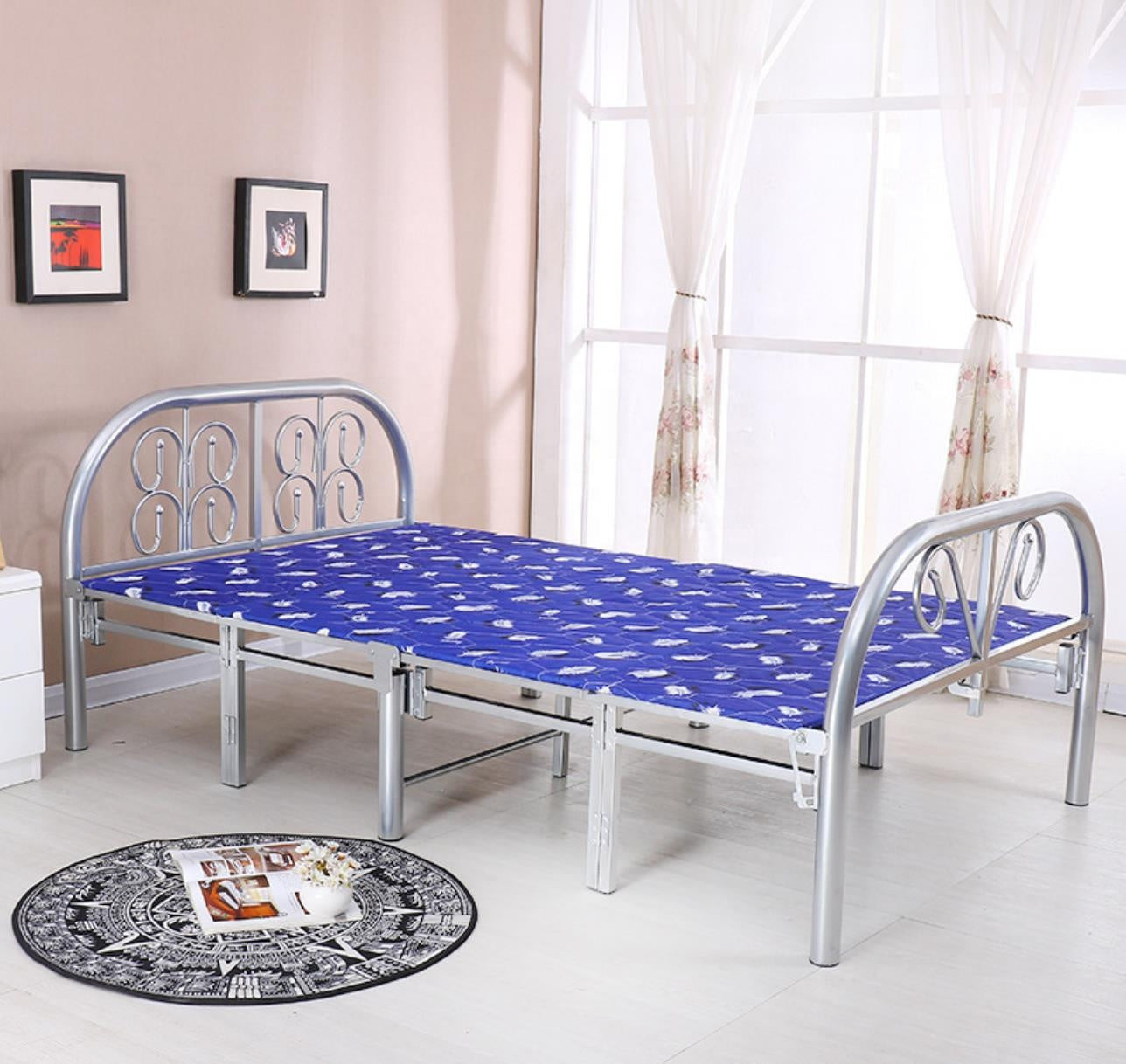 Foldable bed