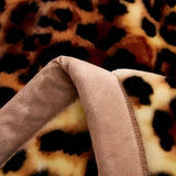 Luxurious Leopard Print Plush Blanket - Soft, Warm & Cozy Throw for Ultimate Comfort