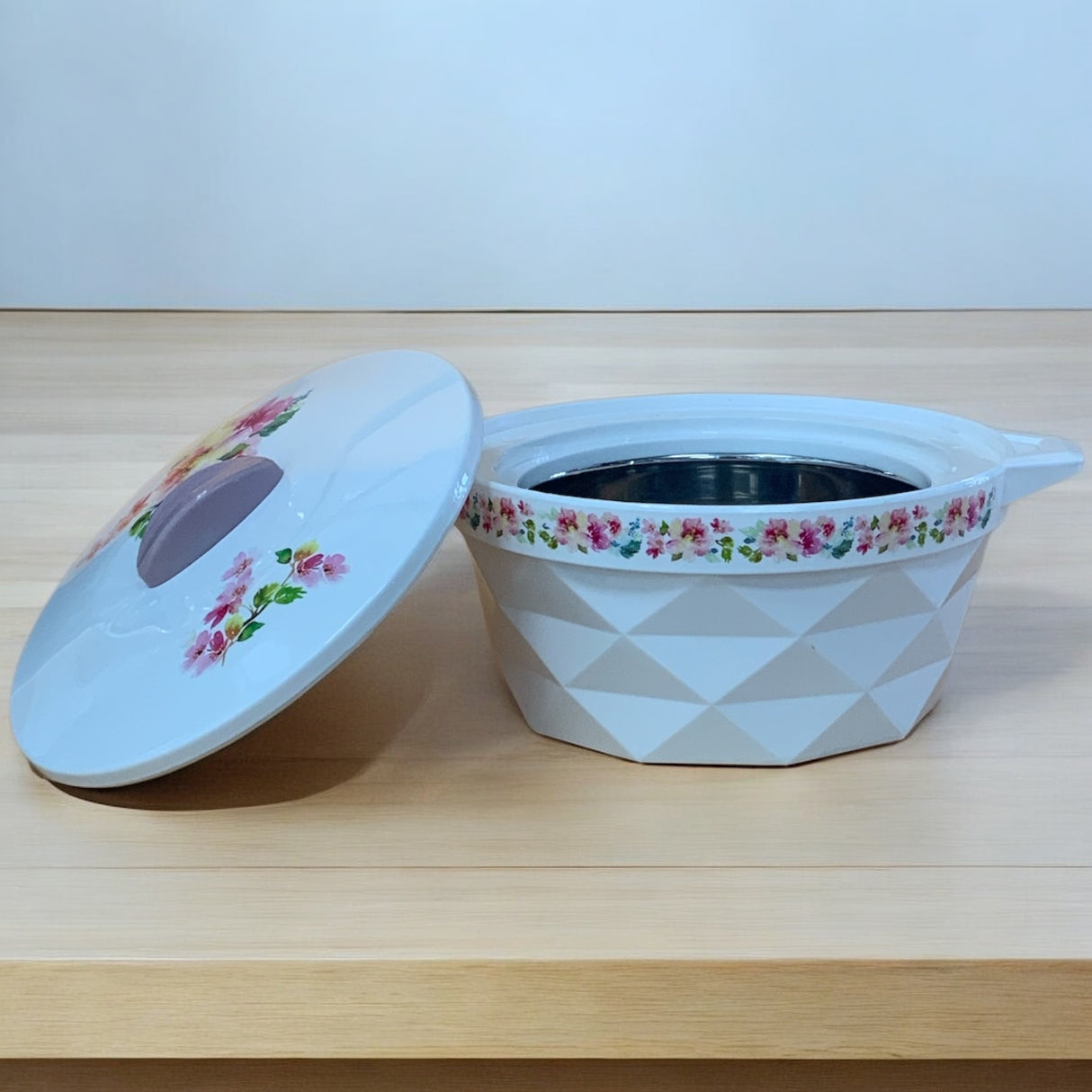 Premium Selvel Serving Casserole – Stylish Insulated Food Warmer