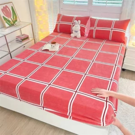 King Size  Fleece Fitted Bedsheet Set with 2 Pillowcases – Warm, Cozy & Stylish